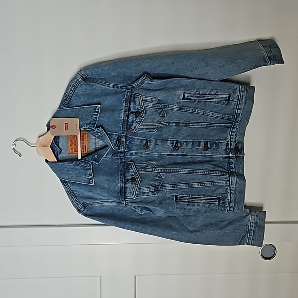 Levis Trucker Jacket - Picture 2 of 5